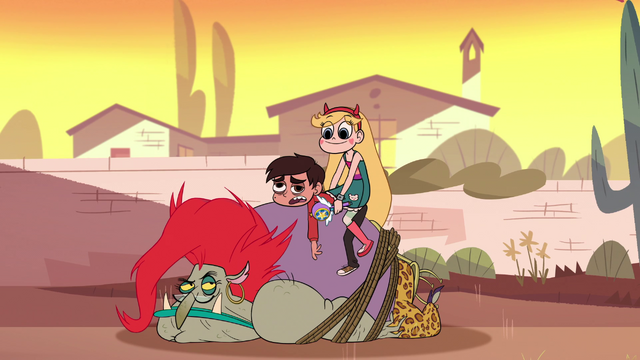 S1E3_Marco_and_Star_sitting_on_Skullnick.png