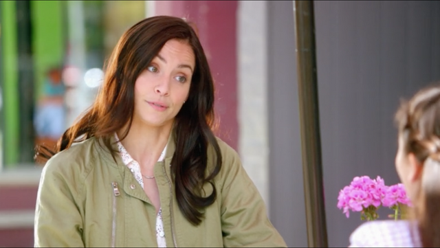 File:Beth Miller (1).png