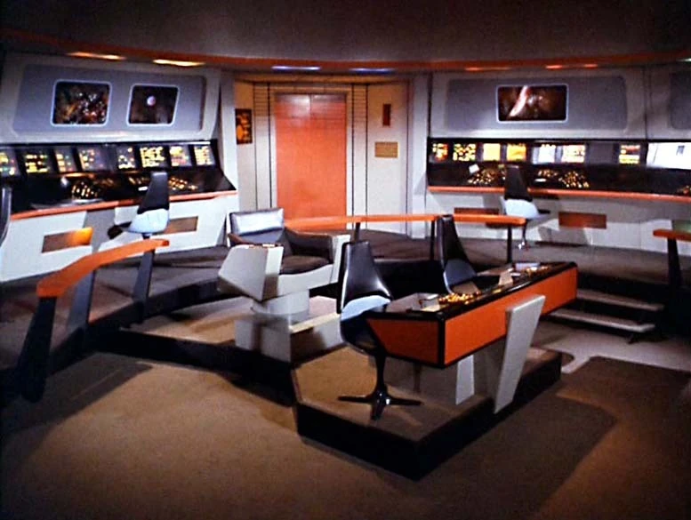 Résultat de recherche d'images pour "passerelle ncc 1701"