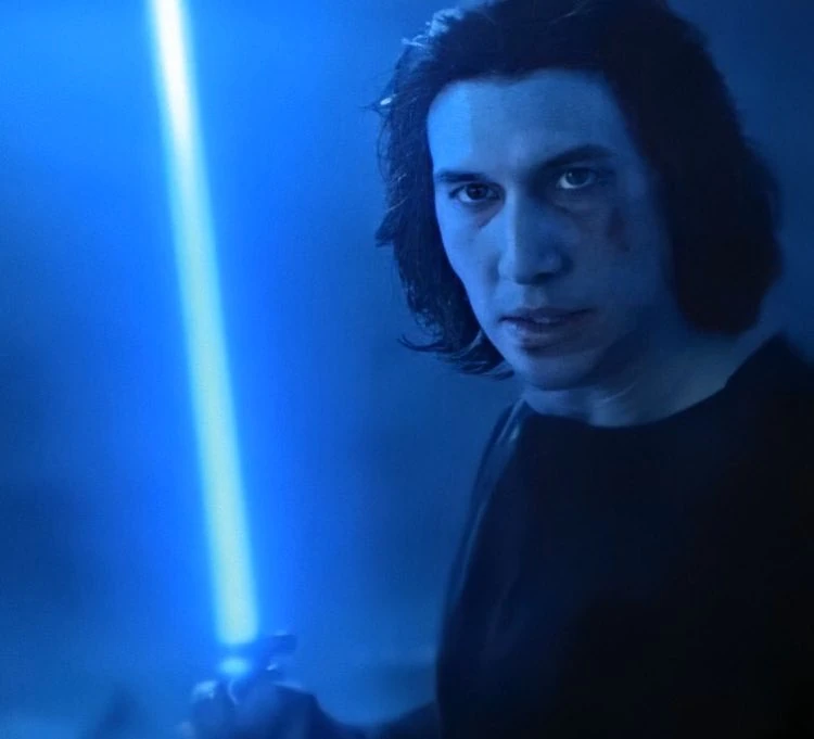 kylo ren blue lightsaber