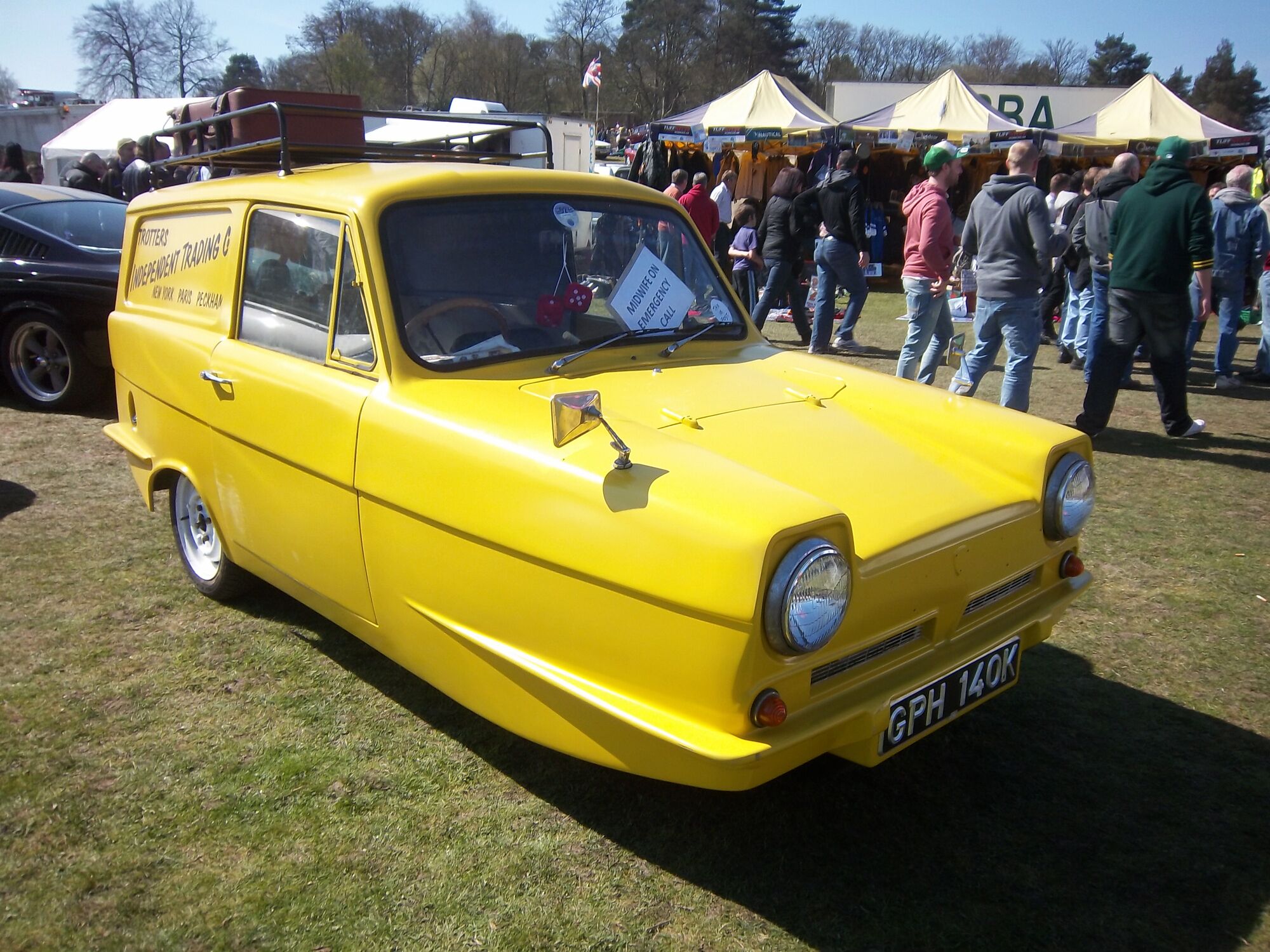 Del Boy's Reliant Regal | Star cars Wiki | Fandom