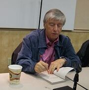 220px-Jerry Spinelli (signing a book)