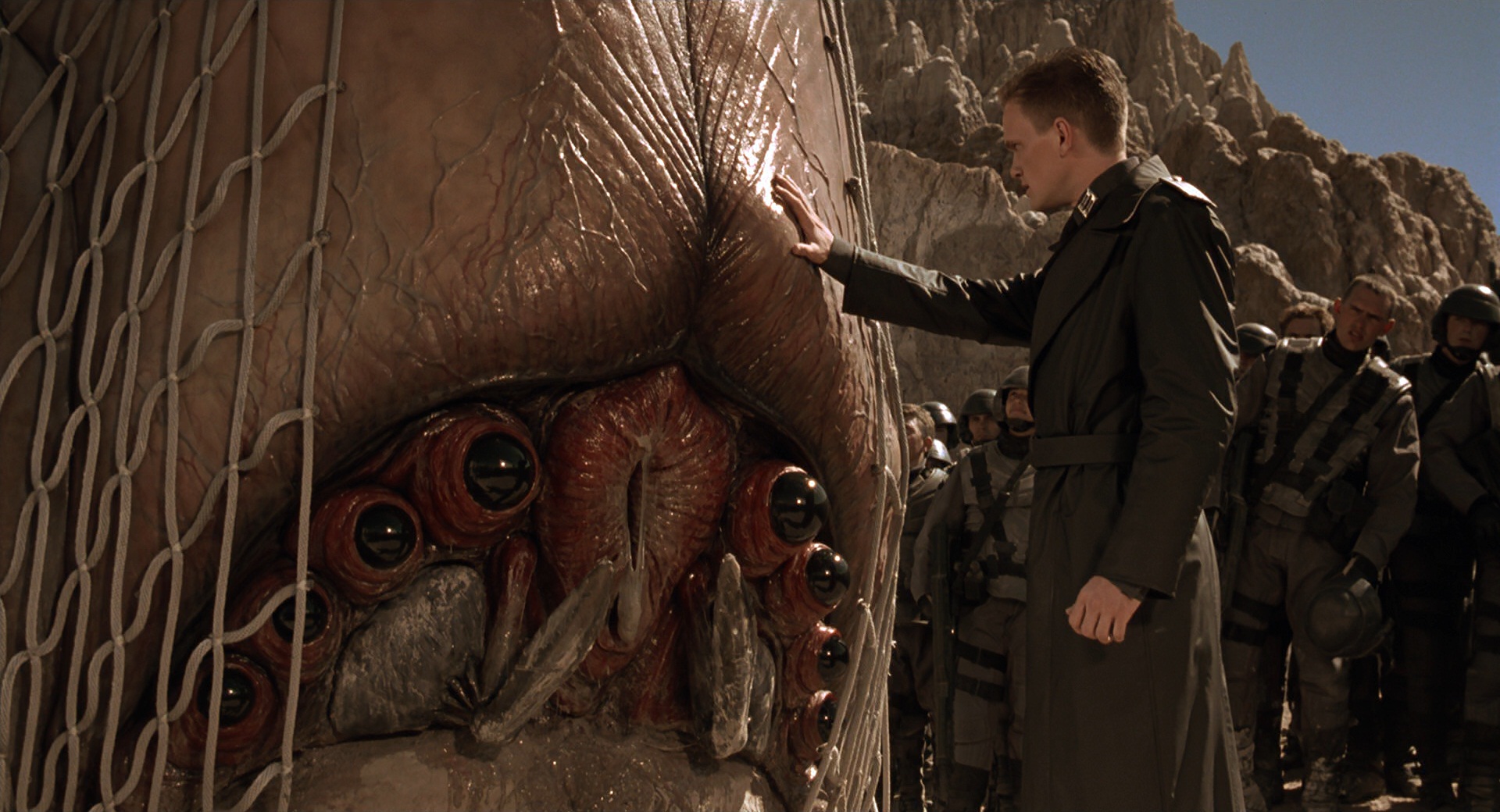 Imagen Carl con el Cerebro.jpg Wiki Starship troopers FANDOM powered by Wikia