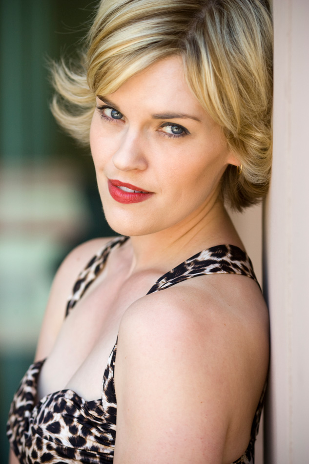 Kari Wahlgren tigress