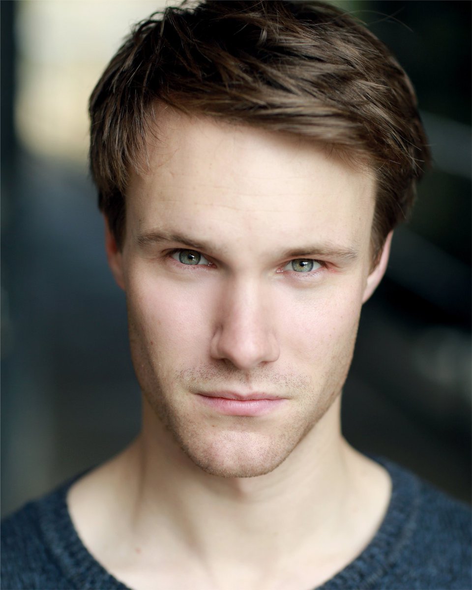 Hugh Skinner joly