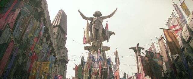 File:Maz statue.jpg