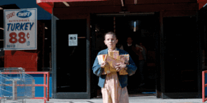 Stranger Things Elf klaut Waffeln