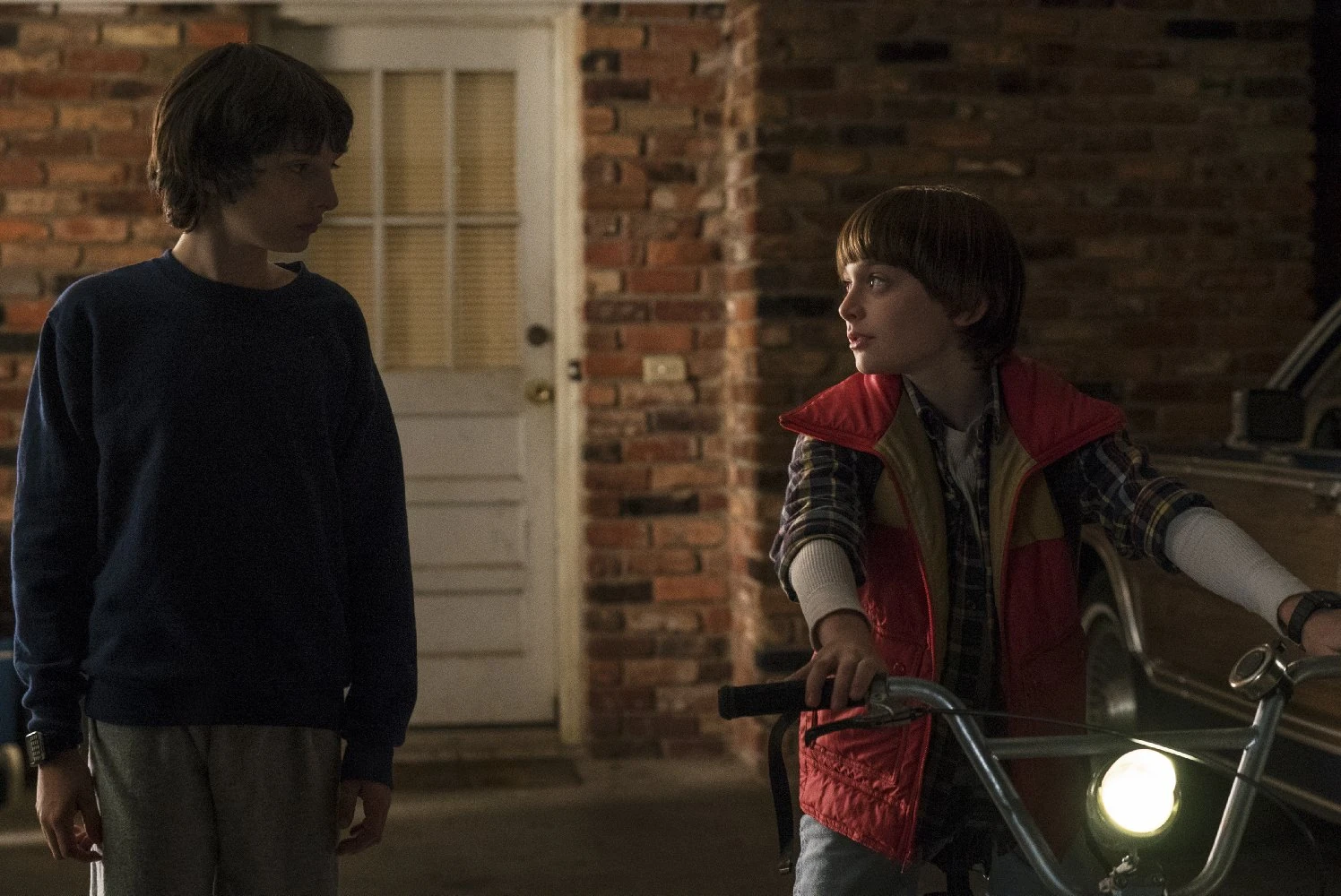 Imagen - Will se despide de Mike (01x01).jpg | Stranger ...