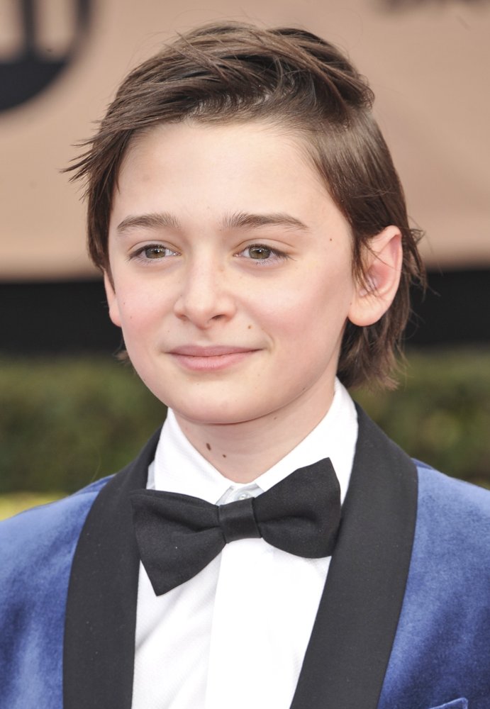 Noah Schnapp Stranger Things Wiki Fandom Powered By Wikia