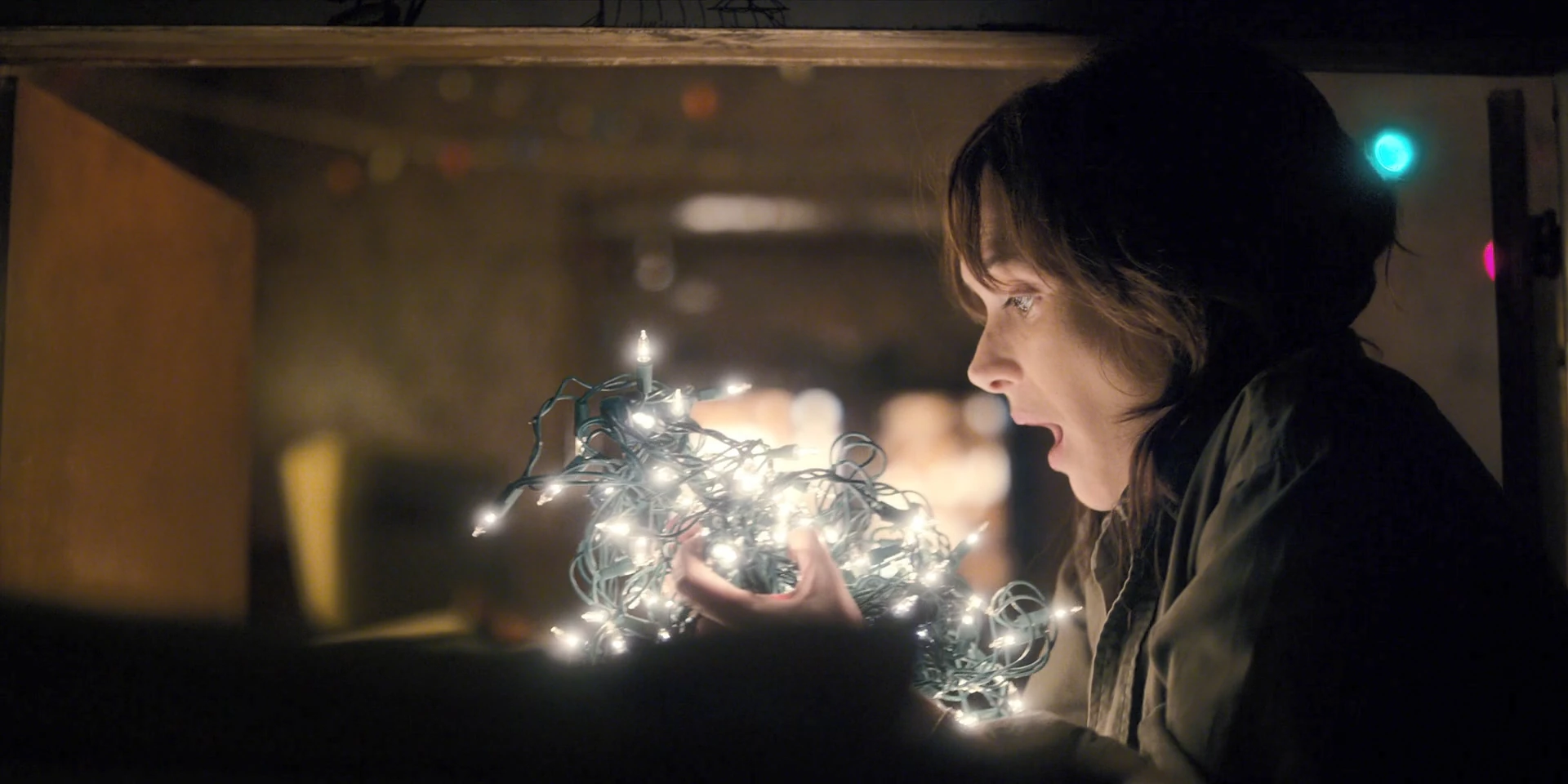 „Wśród nocnej ciszy” | Stranger Things Wiki | Fandom
