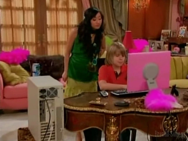 The Suite Life Wiki FANDOM powered by Wikia