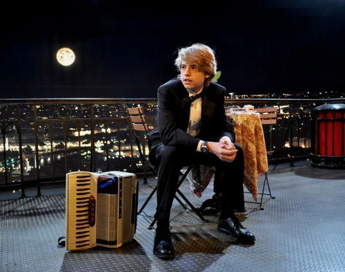 Breakup in Paris The Suite Life Wiki FANDOM powered by