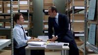 S01E02P017 Mike Louis