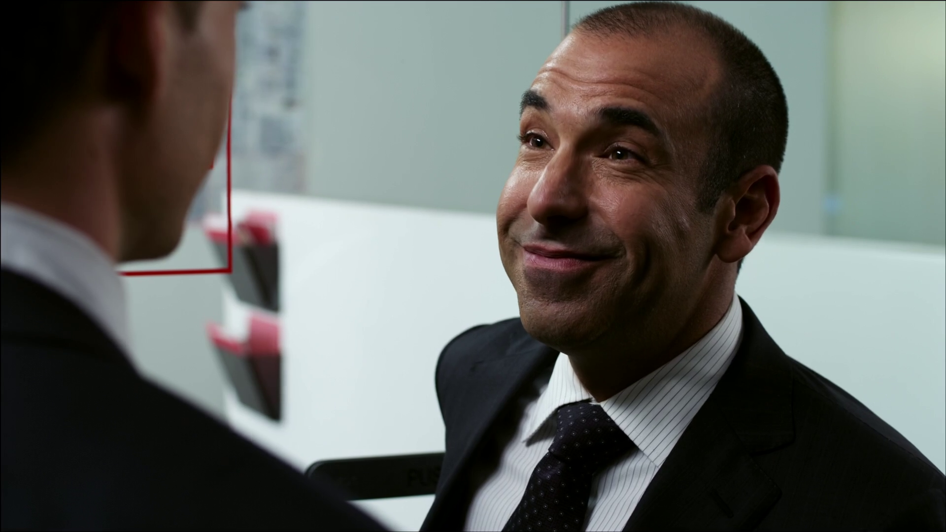 Image S01E01P61 Louis.png Suits Wiki FANDOM powered by Wikia