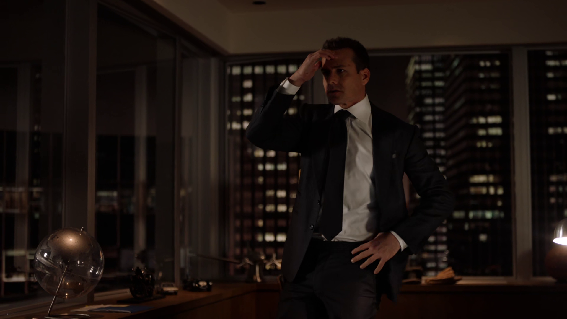 Harvey (episode) | Suits Wiki | Fandom