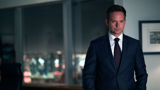 File:S07E07Promo02 - Mike.jpg