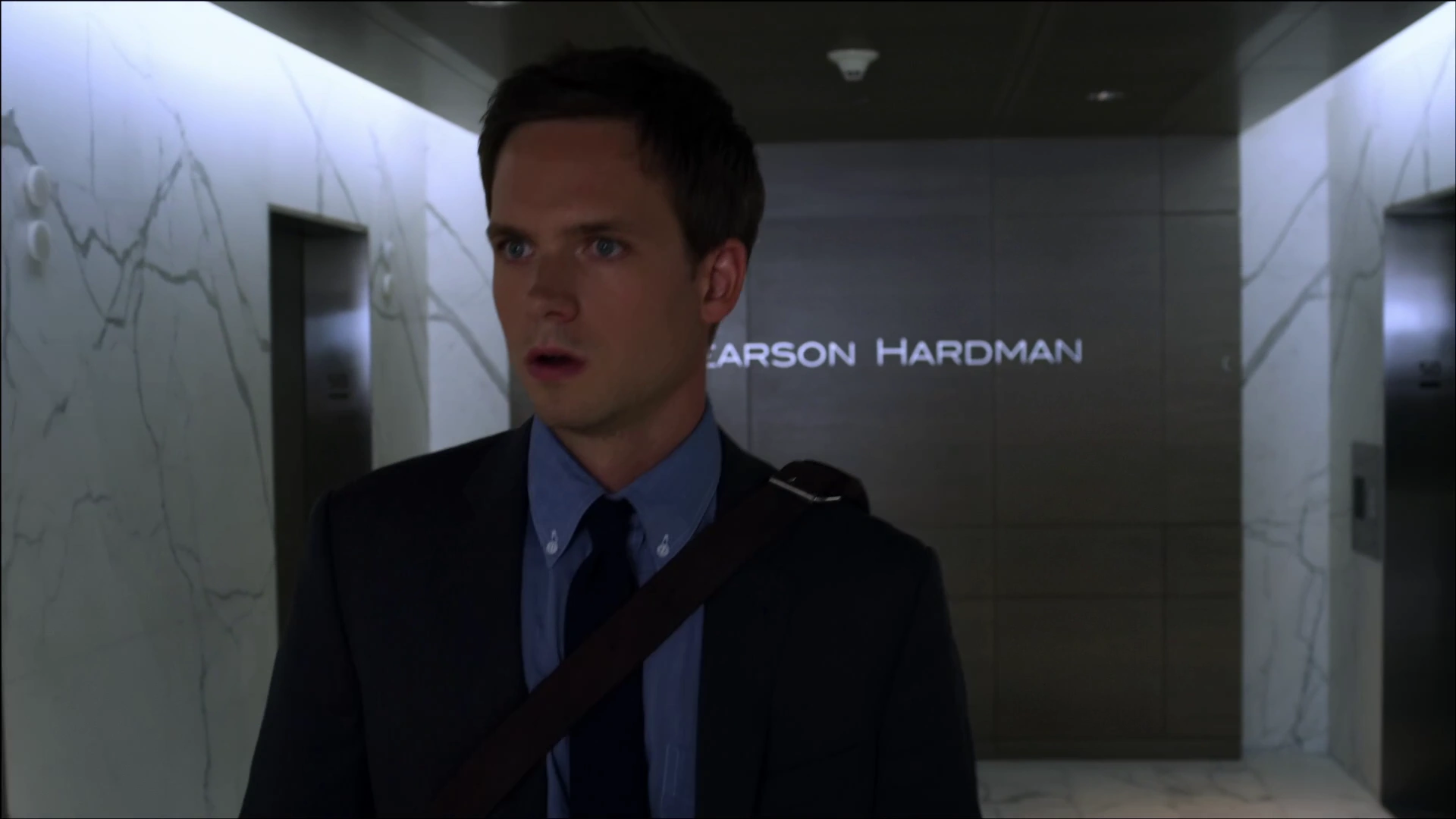 Image S01E01P33 Mike Pearson Hardman.png Suits Wiki FANDOM