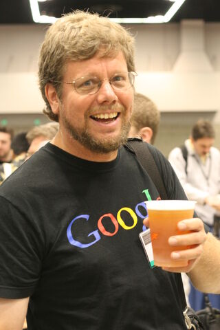 Fájl:Guido van Rossum OSCON 2006.jpg