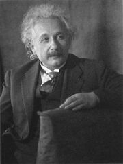 452px-Albert Einstein, by Doris Ulmann