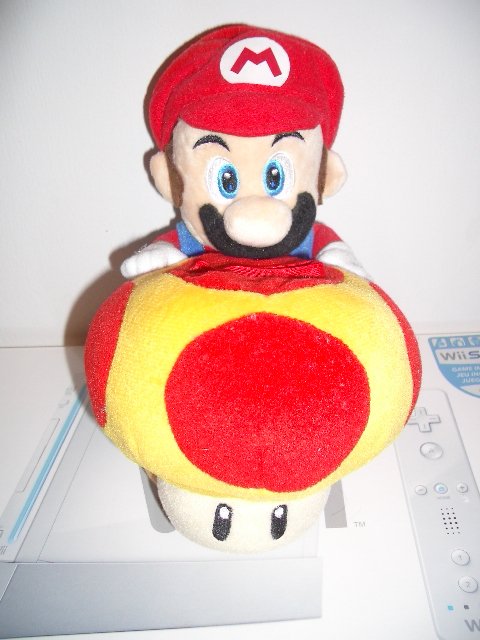 2004 luigi plush