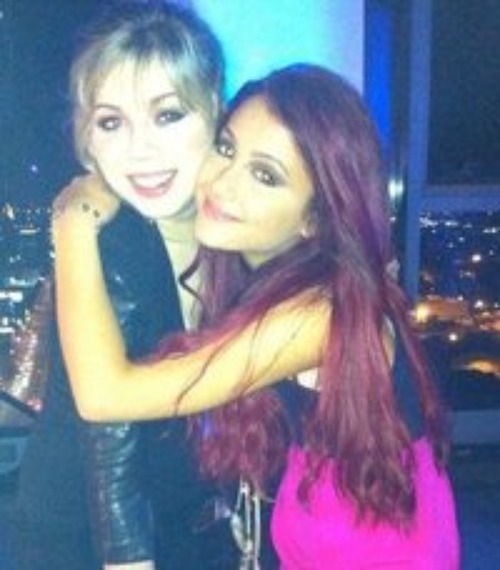 Image Ariana Grande And Jennette Mccurdy Ariana Grande 32339969 500 570 Swindle Wiki 2666