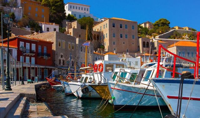 Fichier:ClosetoAthens4 Hydra.jpg