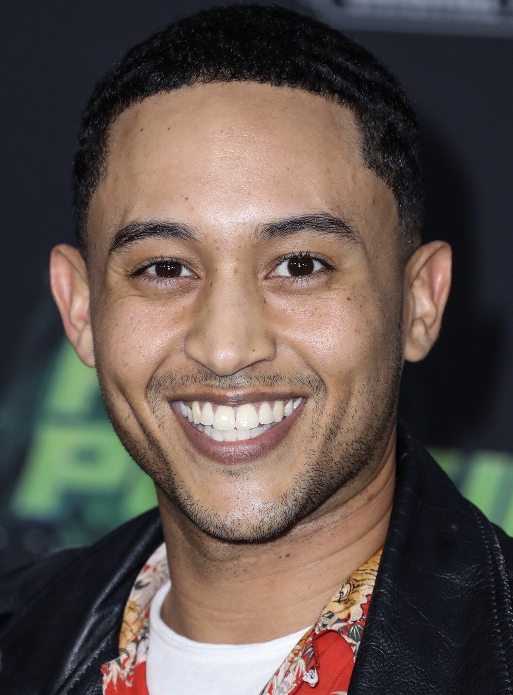 Tahj Mowry | Tamera & Tia Wiki | Fandom