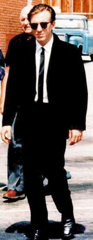 File:Mrorange.jpg