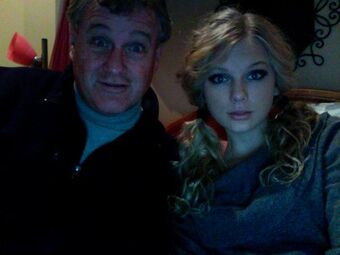 Scott Swift Taylor Swift Wiki Fandom