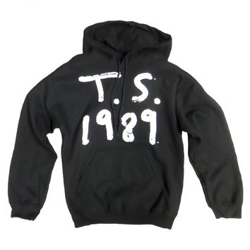 taylor swift black hoodie