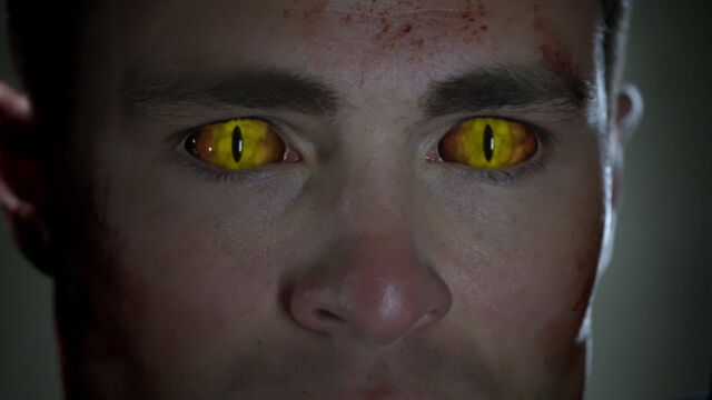 File:Colton-Haynes-Jackson-kanima-eyes-Teen-Wolf-Season-6-Episode-20-The-Wolves-of-War.jpg