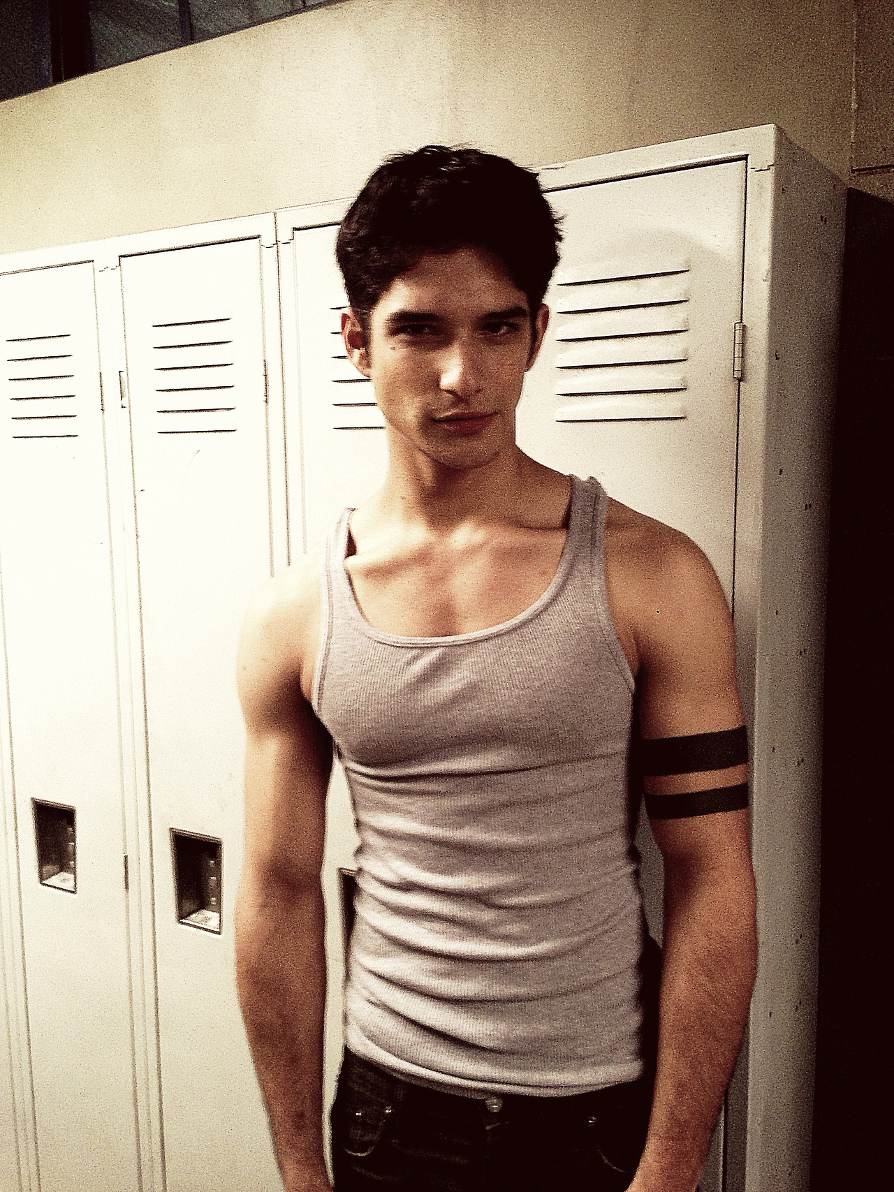 Image - Teen Wolf Season 3 Behind the Scenes Tyler Posey Lockers with
