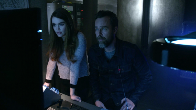 File:Holland-Roden-JR-Bourne-Lydia-Argent-control-room-Teen-Wolf-Season-6-Episode-16-Triggers.png