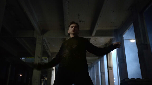 File:Gideon-Emery-Deucalion-shot-Teen-Wolf-Season-6-Episode-19-Broken-Glass.jpg