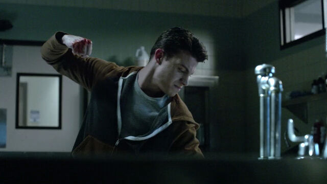 File:Andrew-Matarazzo-Gabe-fighting-Teen-Wolf-Season-6-Episode-19-Broken-Glass.jpg