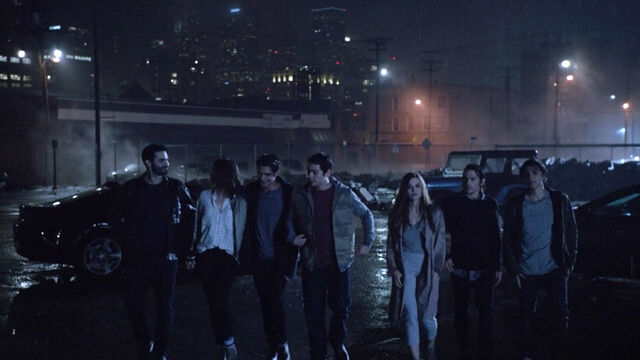 File:Shelley-Henning-Tyler-Hoechlin-Dylan-Sprayberry-Holland-Roden-Dylan-O'Brien-Tyler-Posey-Benjamin-Wadsworth-Malia-Derek-Liam-Lydia-Stiles-Scott-Alec-Teen-Wolf-Season-6-Episode-20-The-Wolves-of-War.jpg