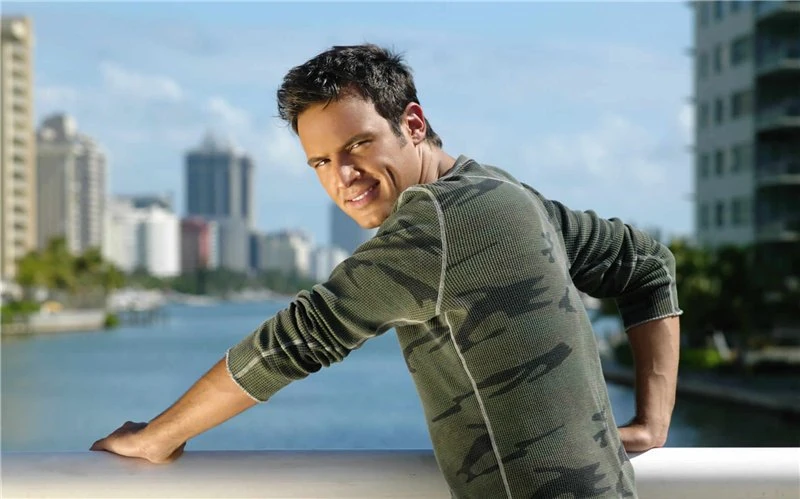 Alejandro de la Madrid | Telenovela Database Wikia | FANDOM powered by