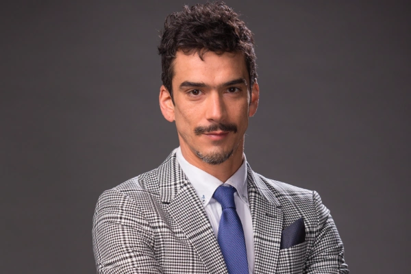 Íñigo Urrutia Wiki Teleseries FANDOM powered by Wikia