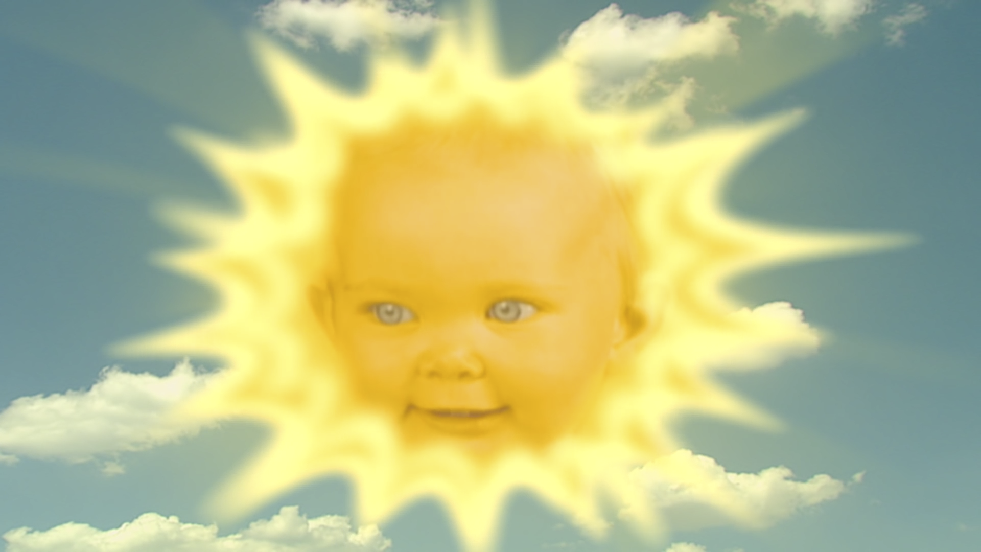 Имя шепнешь и солнце улыбнется. Телепузики солнышко. Дитя солнца. Солнышко из телепузиков. Телепузики солнце.