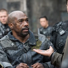 Charles Pike | Wiki The 100 | FANDOM powered by Wikia