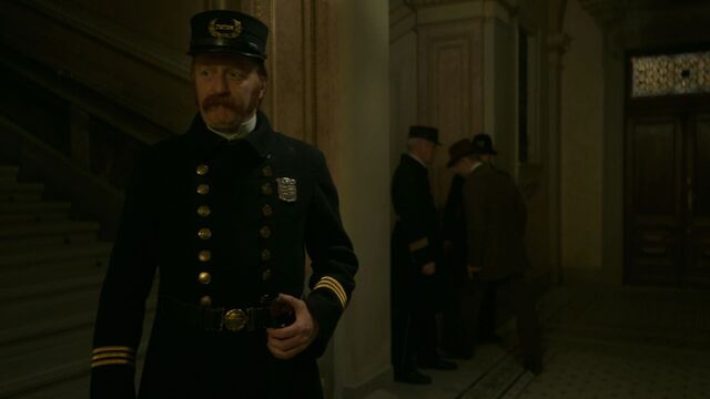 File:Alienist-Caps-1x05-114-Captain Connor.jpg