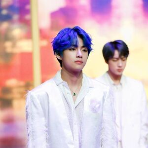 Boy With Luv Feat Halsey Gallery Bts Wiki Fandom