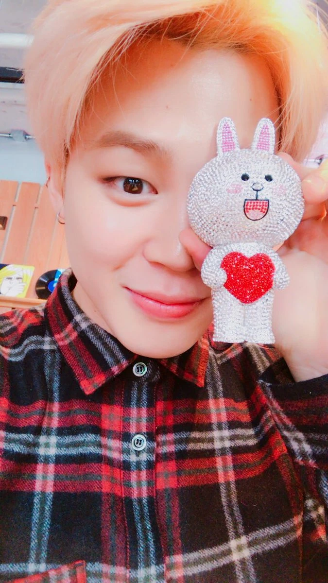 Image - Jimin Twitter Jan 23, 2017.jpg | BTS Wiki | FANDOM powered by Wikia