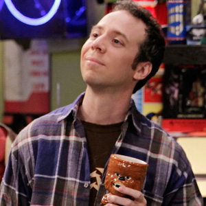Stuart Bloom | Wiki The Big Bang Theory | Fandom