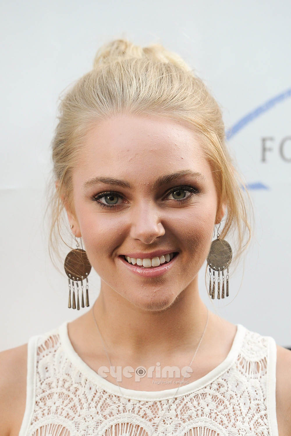 Annasophia Robb The Carrie Diaries Wiki Fandom Powered By Wikia 