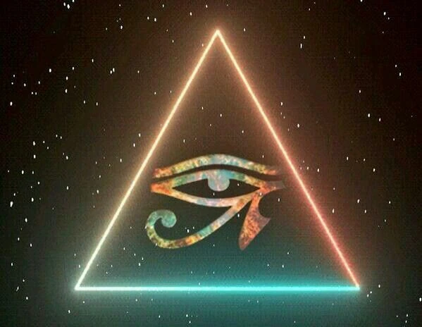 Horus зараза око