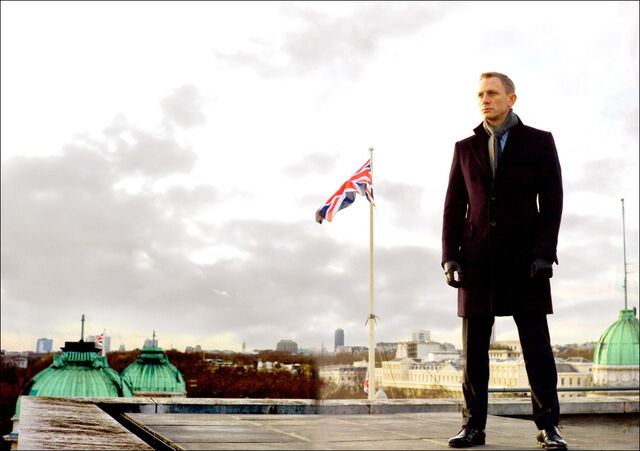 File:Skyfall-daniel-craig-image.jpeg