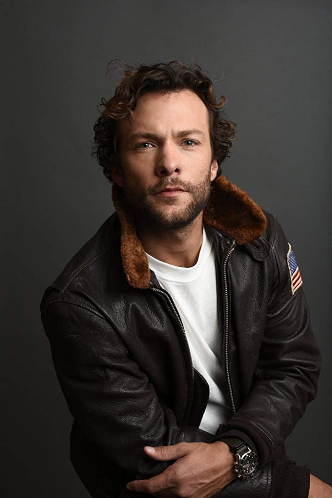 Kyle Schmid The ILand Wiki Fandom(02)