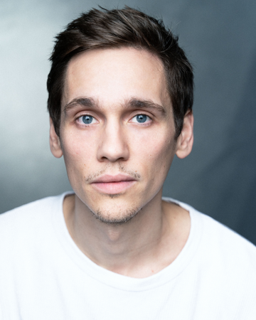 Wallpaper Eysteinn Sigurdarson The Last Kingdom Wiki Fandom Desktop Wallpaper