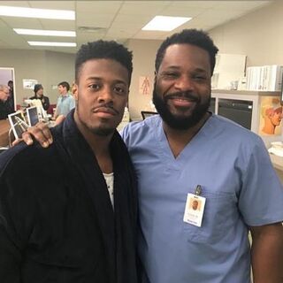 malcolm jamal warner the resident cast